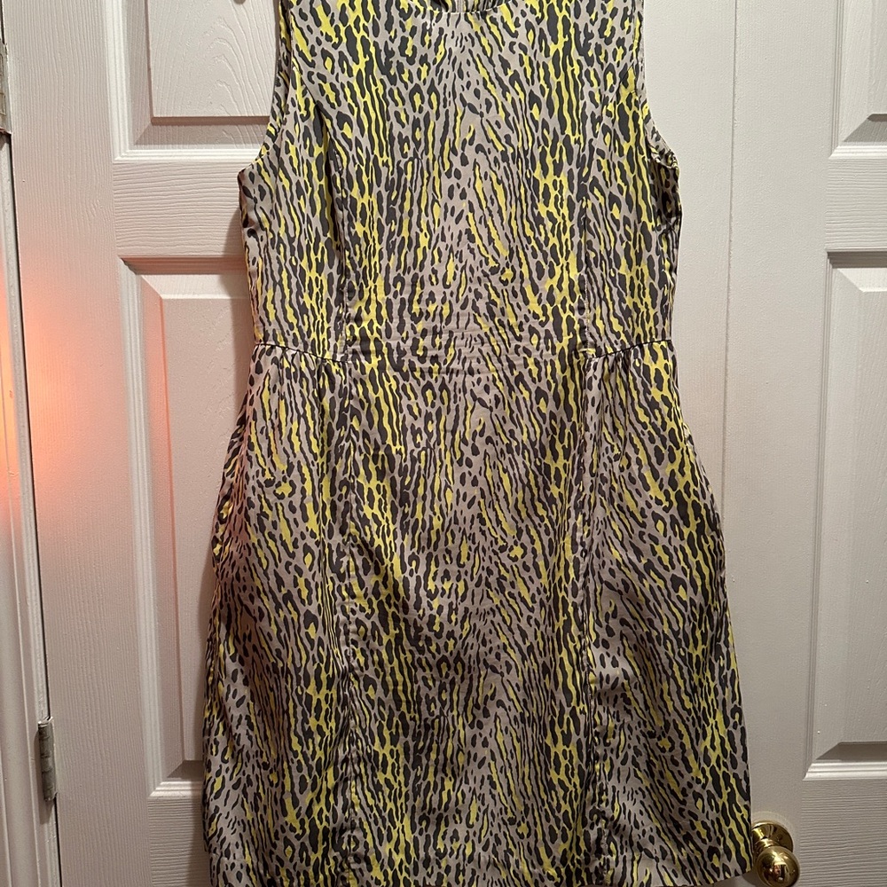 Gap Dress with Yellow and Gray Pattern